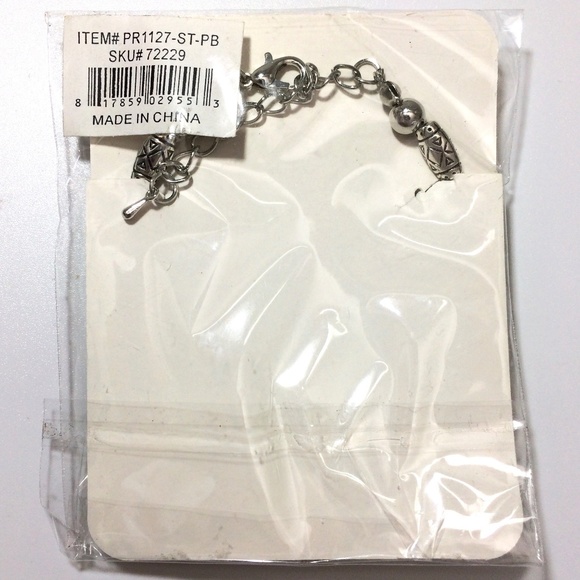 Bijoux By Meera Genuine Turquoise Stone Bracelet Silver Tone adjustable length - Picture 3 of 3